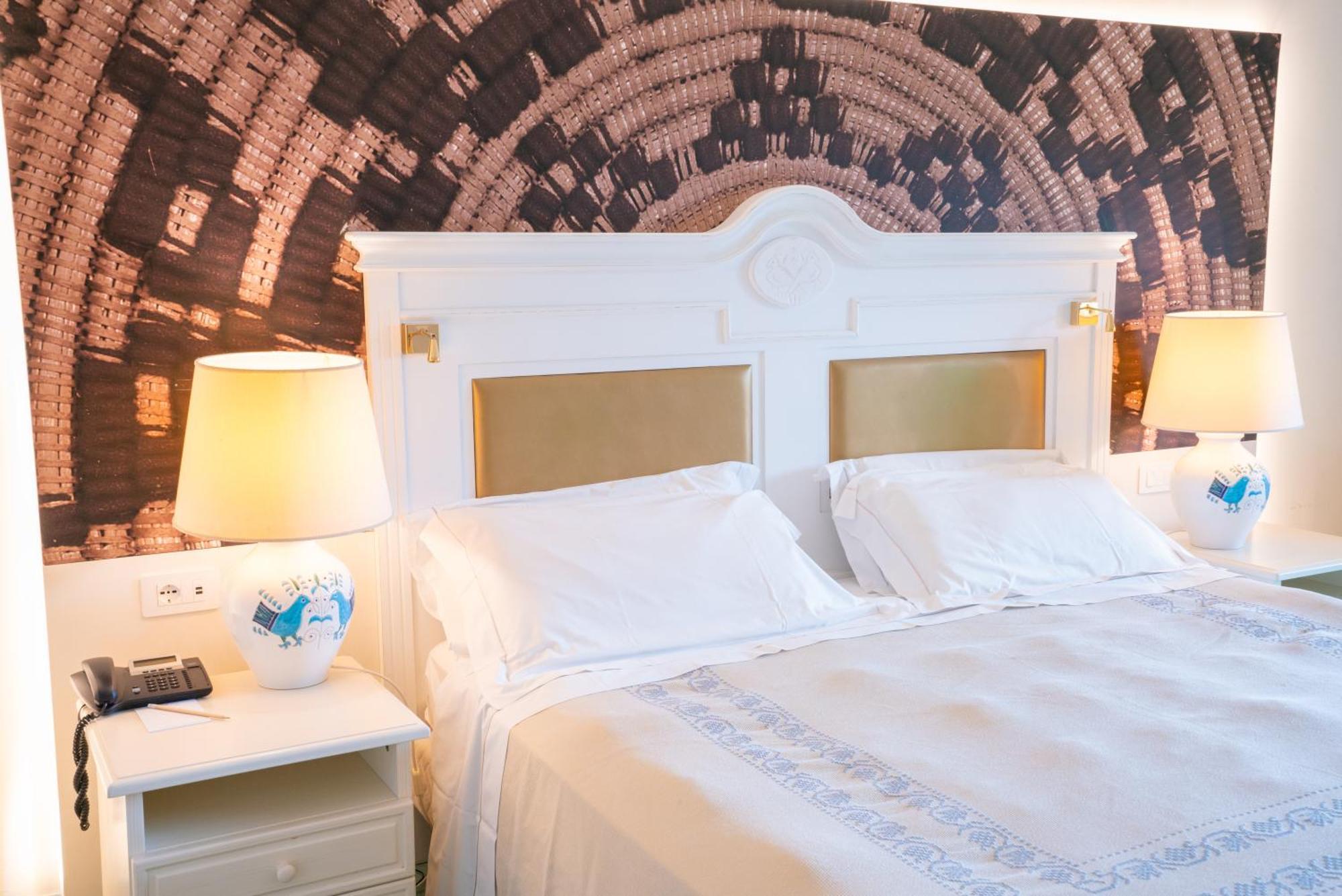 Hotel Santa Gilla Капотера Екстериор снимка